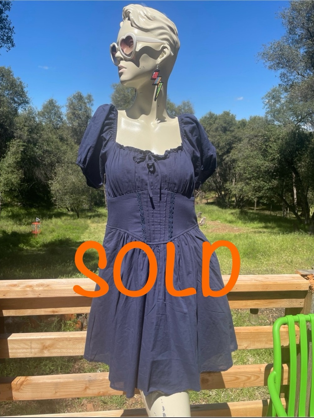✨NWT✨SOLD✨✨✨
Trixxi Navy Cottagecore Puff-Sleeve Mini Dress with Corset Detail